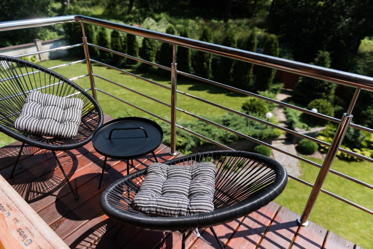 Golden Park Apartments Uman Bagian luar foto