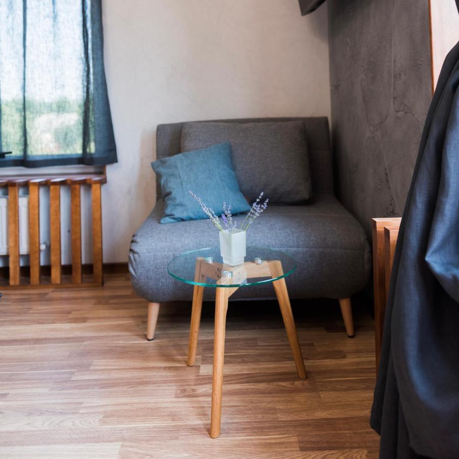 Golden Park Apartments Uman Bagian luar foto